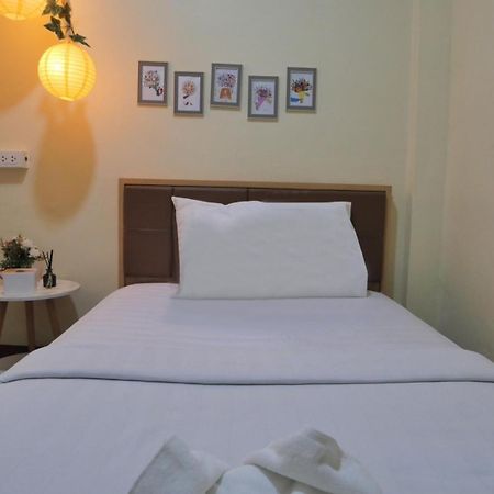 Ez Sleep @ Ratchada 19 Hostel Μπανγκόκ Εξωτερικό φωτογραφία
