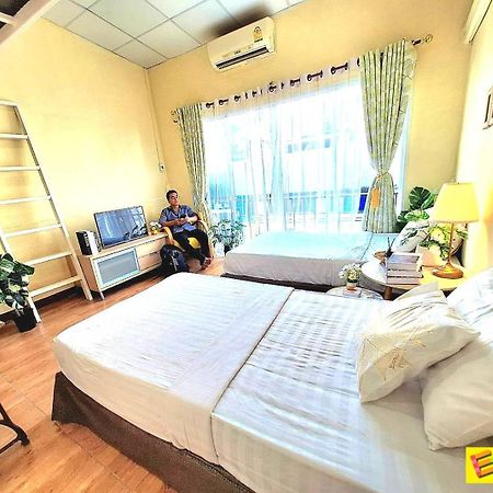 Ez Sleep @ Ratchada 19 Hostel Μπανγκόκ Εξωτερικό φωτογραφία