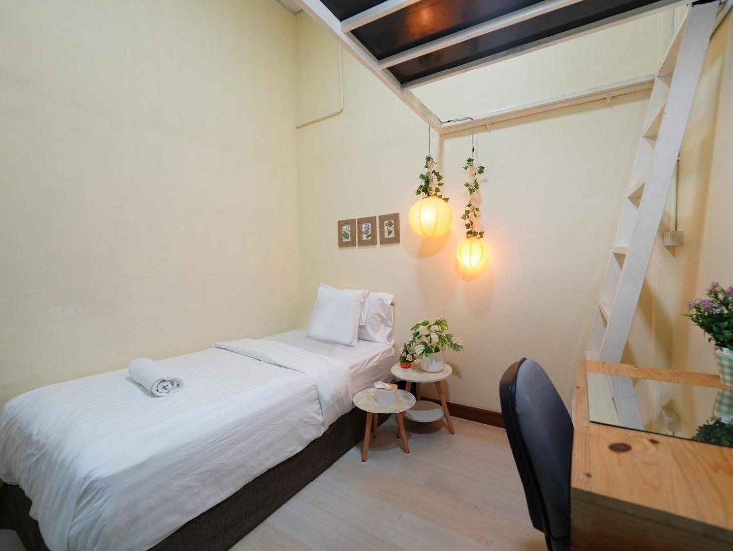 Ez Sleep @ Ratchada 19 Hostel Μπανγκόκ Εξωτερικό φωτογραφία