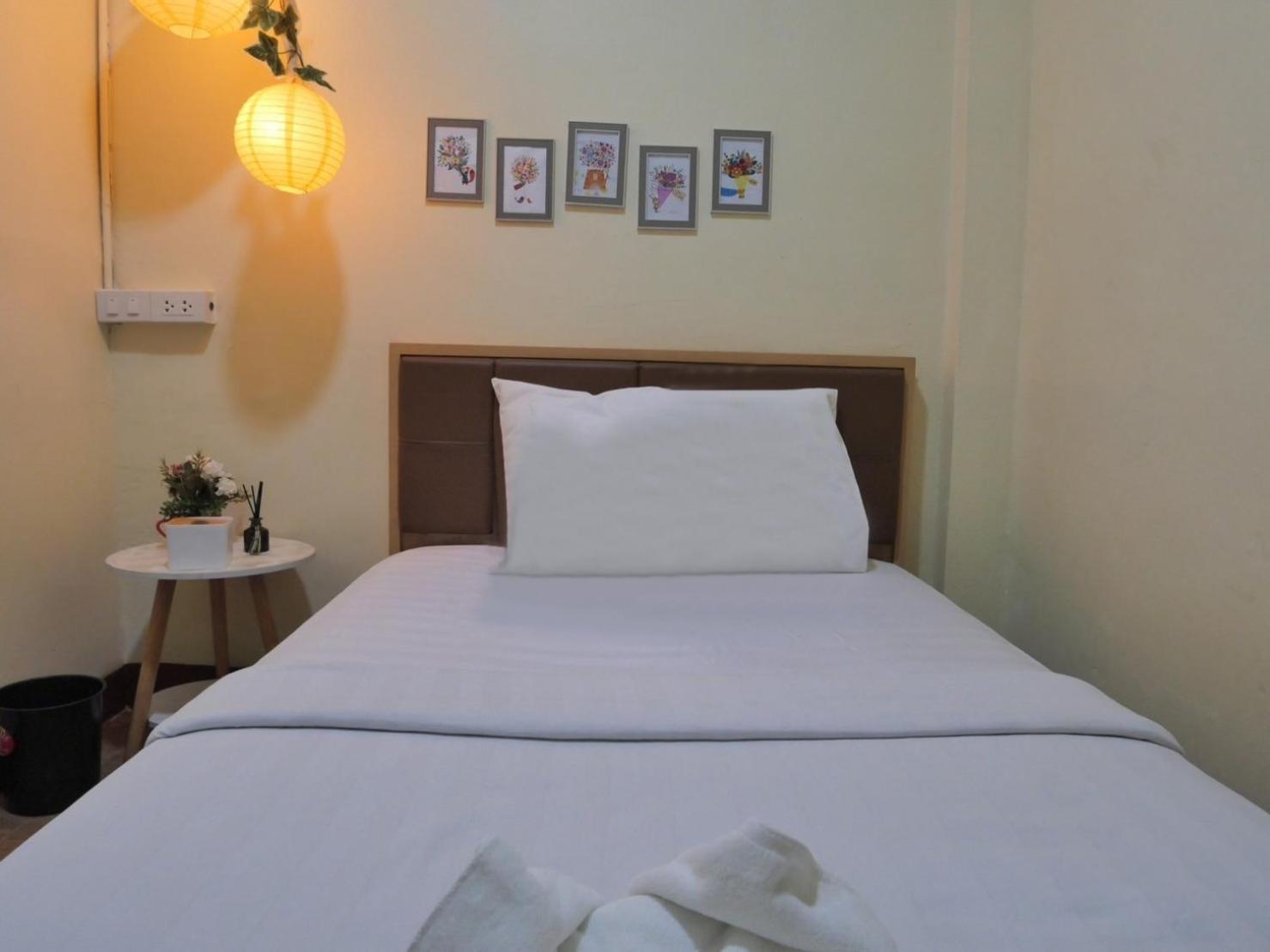 Ez Sleep @ Ratchada 19 Hostel Μπανγκόκ Εξωτερικό φωτογραφία